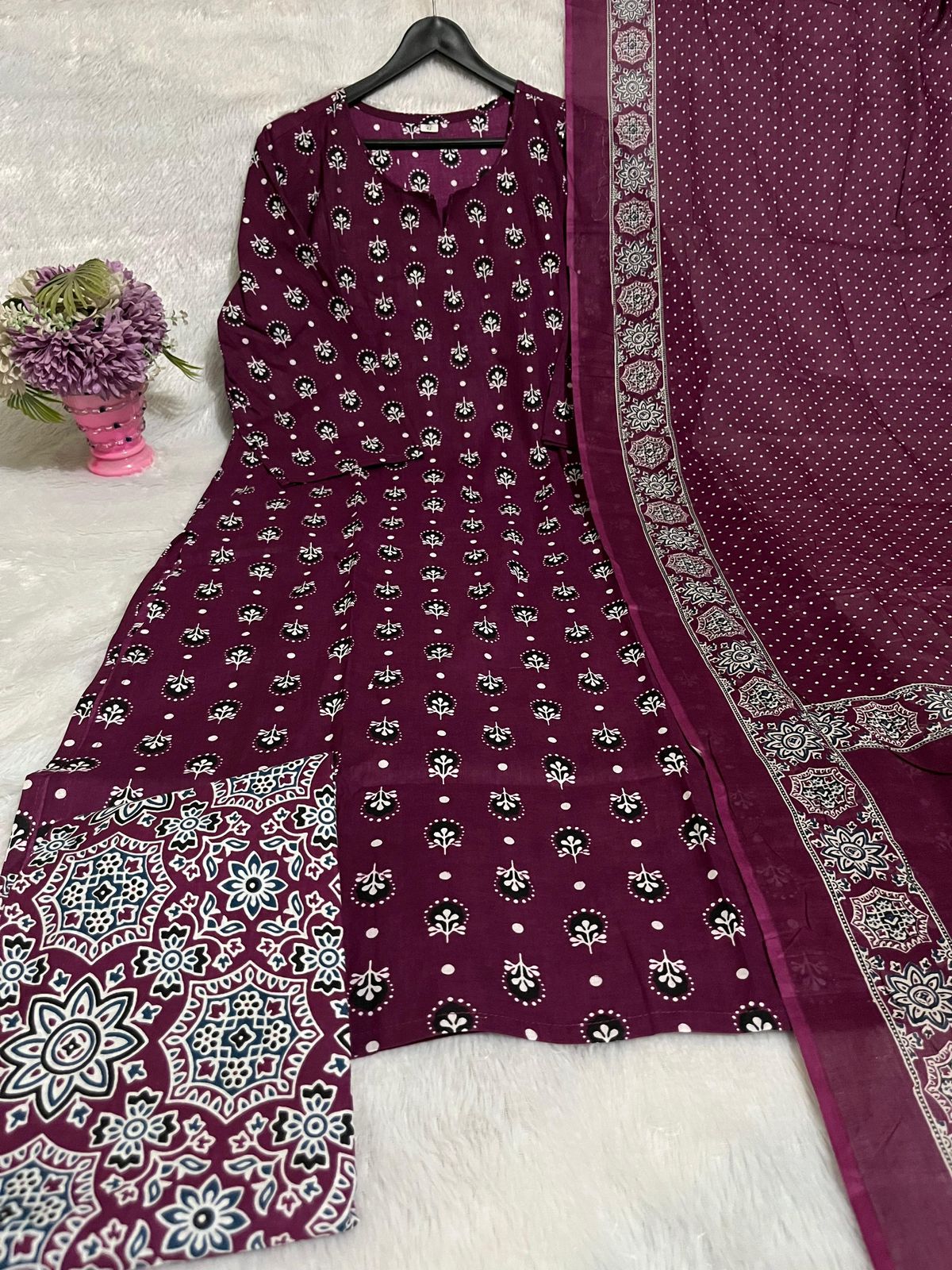 Women's Maroon Pure Cotton Kurti Pant & Dupatta Set