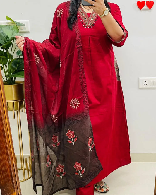 Designer Kutch Style Applique Work Cotton Suit