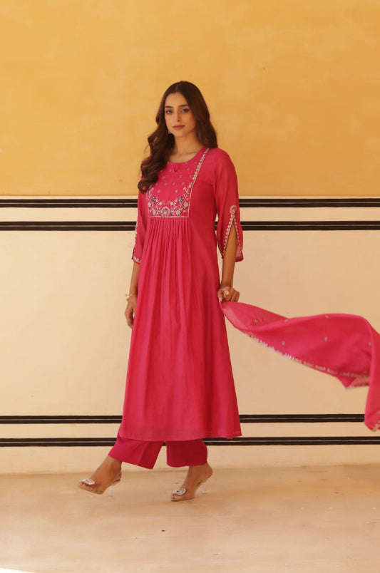 Pure Cotton Women  Kurta, Pant And Dupatta Set (Pink)