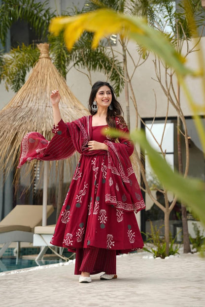 Red Pure Cotton Anarkali Kurta Set for Women