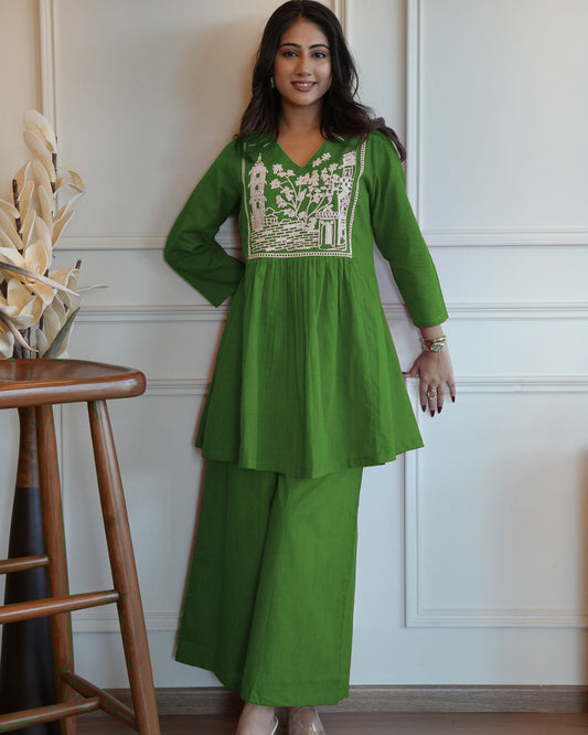 Green Linen Kurta With Embroidery Work & Stylish Culotte Palazzos
