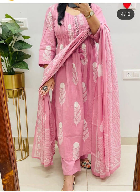 Pink Block Ikat Print Kurta Set