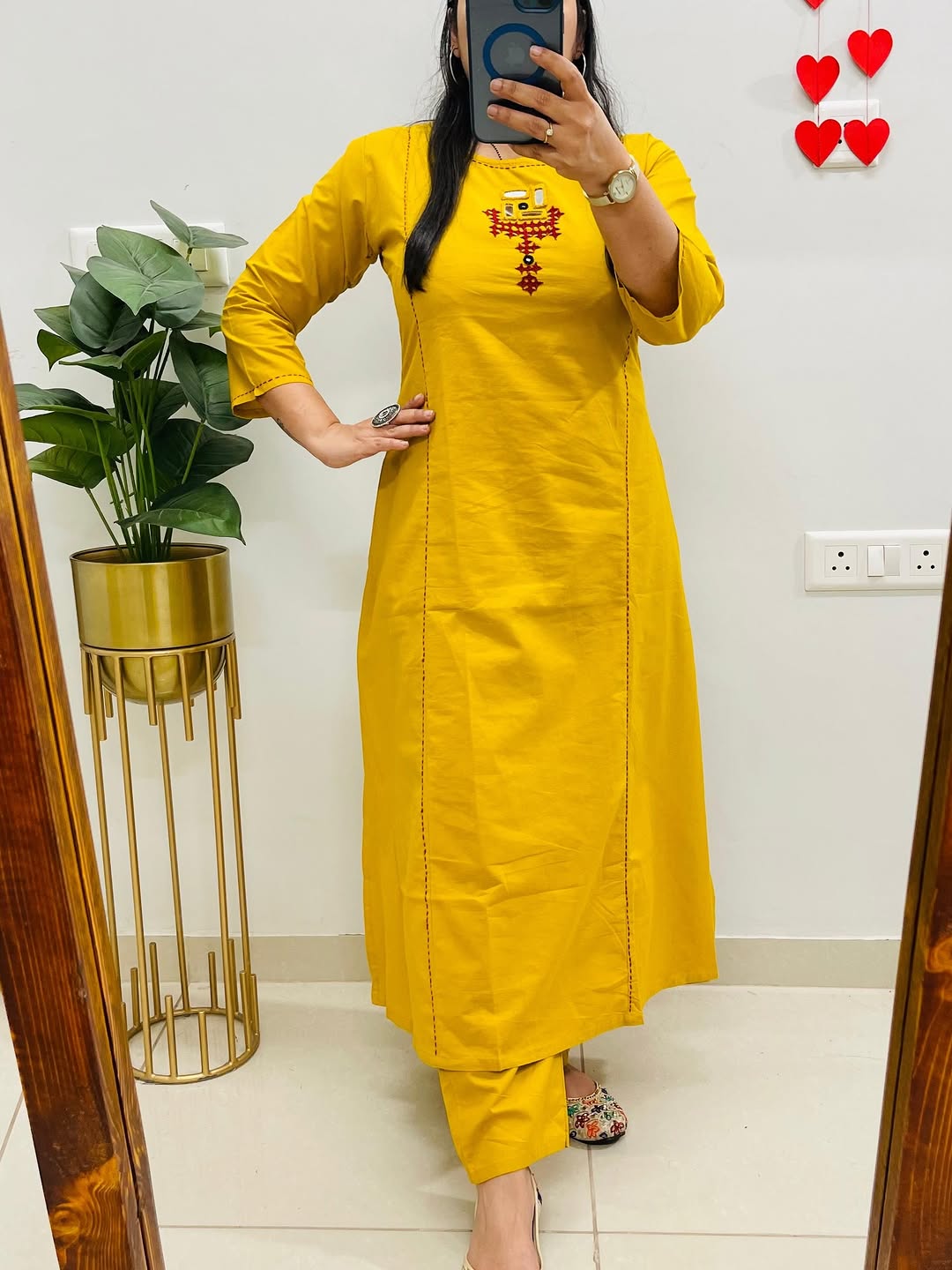 Women’s Solid Mustard Cotton Kurti Pant Set