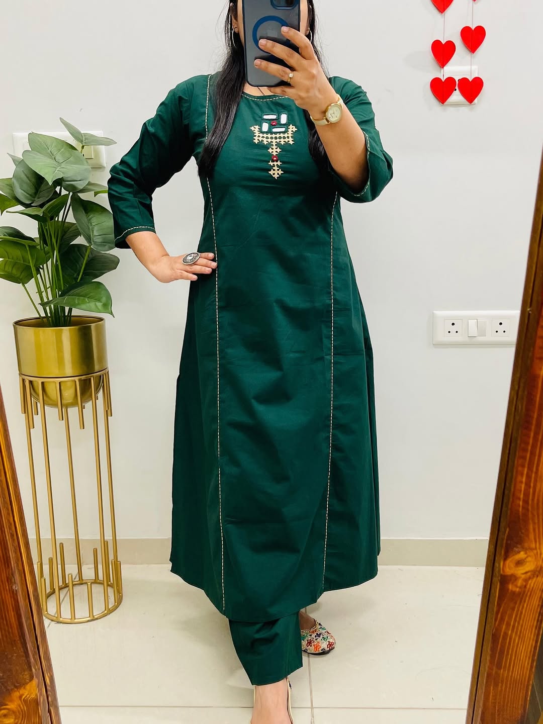 Women’s Solid Green Cotton Kurti Pant Set
