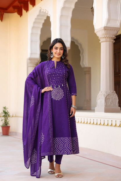 Women’s Purple Embroidered Kurta Pant Set with Dupatta