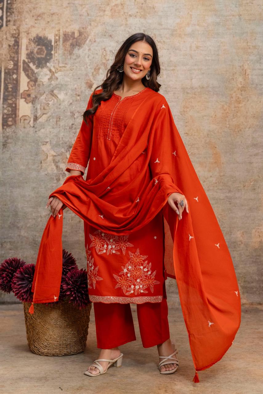 Gulnaar Rani Orange Floral Embroidered Kurta Set with Dupatta